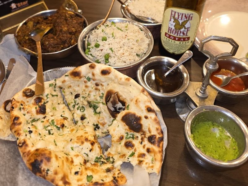 5 STAR INDIAN CUISINE food